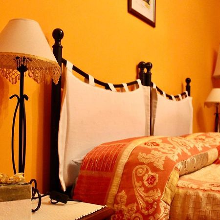 A Casa Di Mamma Hotel มิลาซโซ ภายนอก รูปภาพ