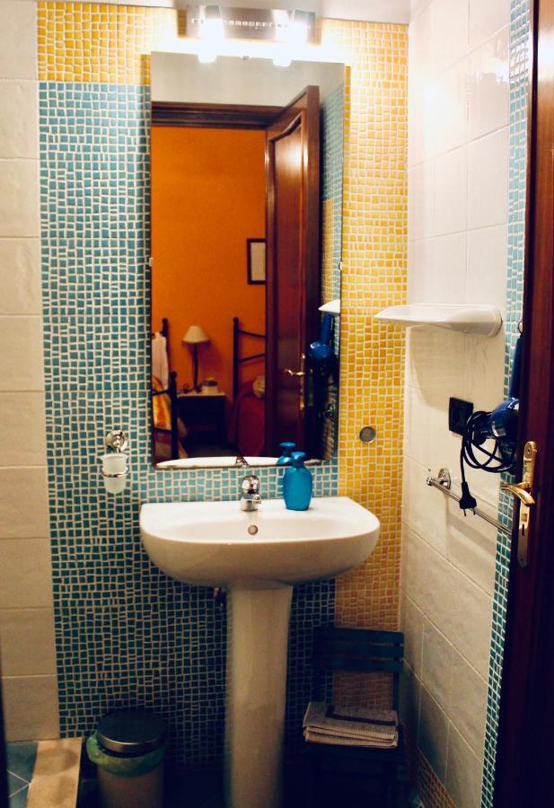 A Casa Di Mamma Hotel มิลาซโซ ภายนอก รูปภาพ