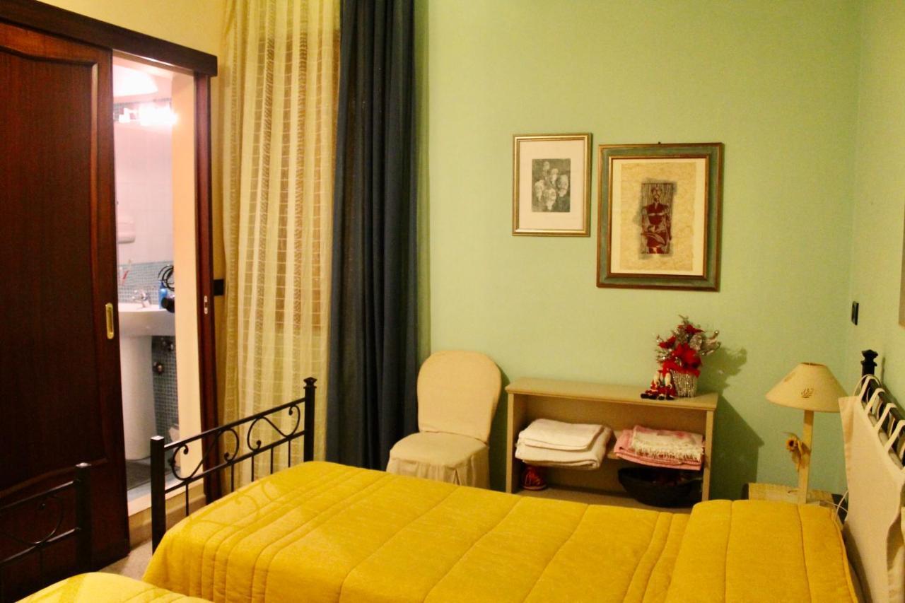 A Casa Di Mamma Hotel มิลาซโซ ภายนอก รูปภาพ